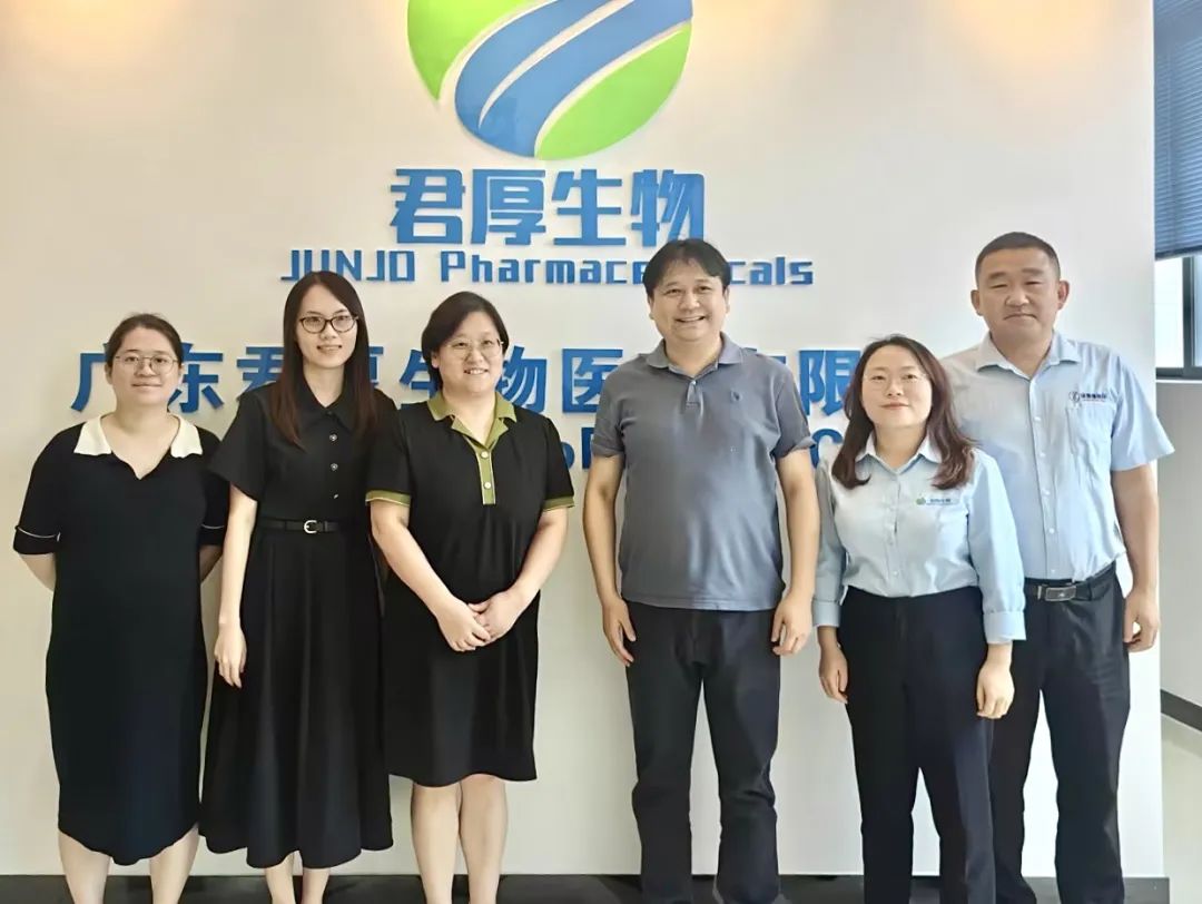 南方醫(yī)科大學珠江醫(yī)院李玉華主任一行蒞臨全資子公司君厚生物交流訪問