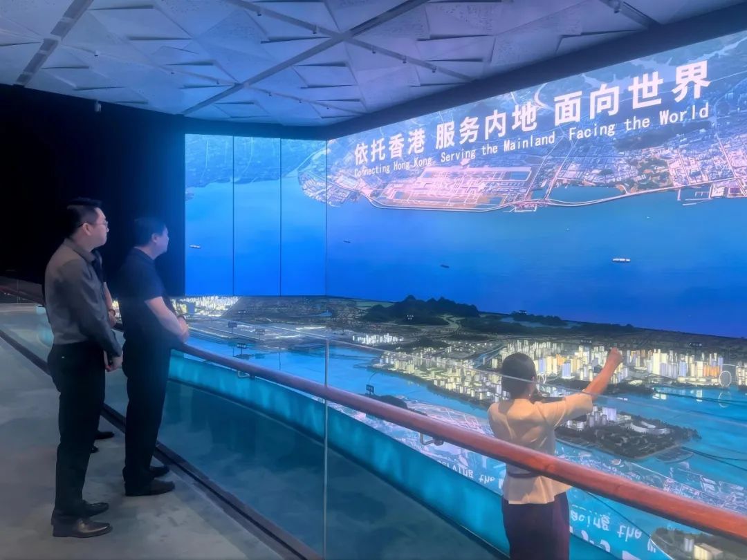 深圳細胞谷團隊赴深圳市前海深港青年夢工場訪問交流